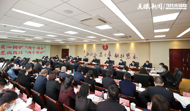 1667211159708166.jpg WEN_5866---李炳军与hbs04红宝石线路师生代表座谈,深入交流学习党的二十大精神体会。闻双摄_副本.jpg